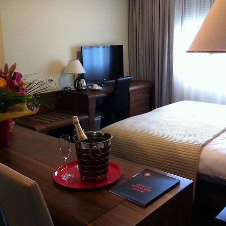 Boutique Hotel Kotoni Тирана Екстериор снимка