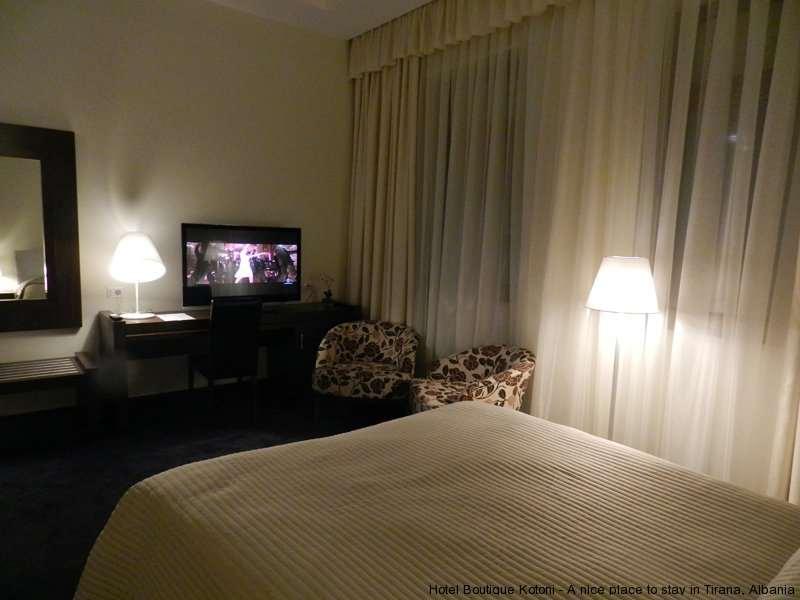 Boutique Hotel Kotoni Тирана Стая снимка
