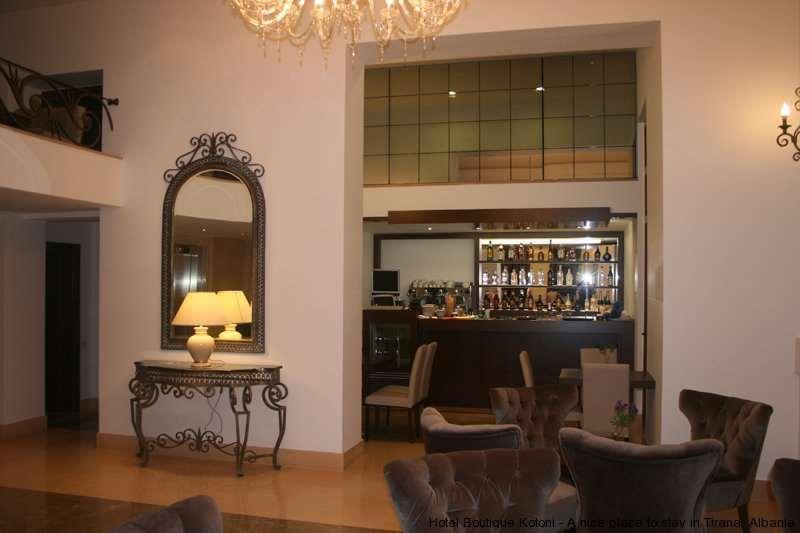 Boutique Hotel Kotoni Тирана Ресторант снимка