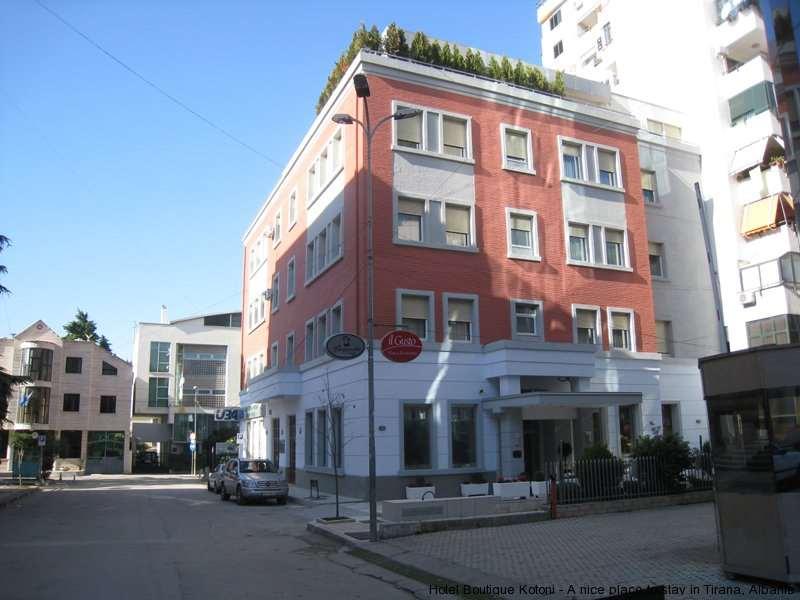 Boutique Hotel Kotoni Тирана Екстериор снимка