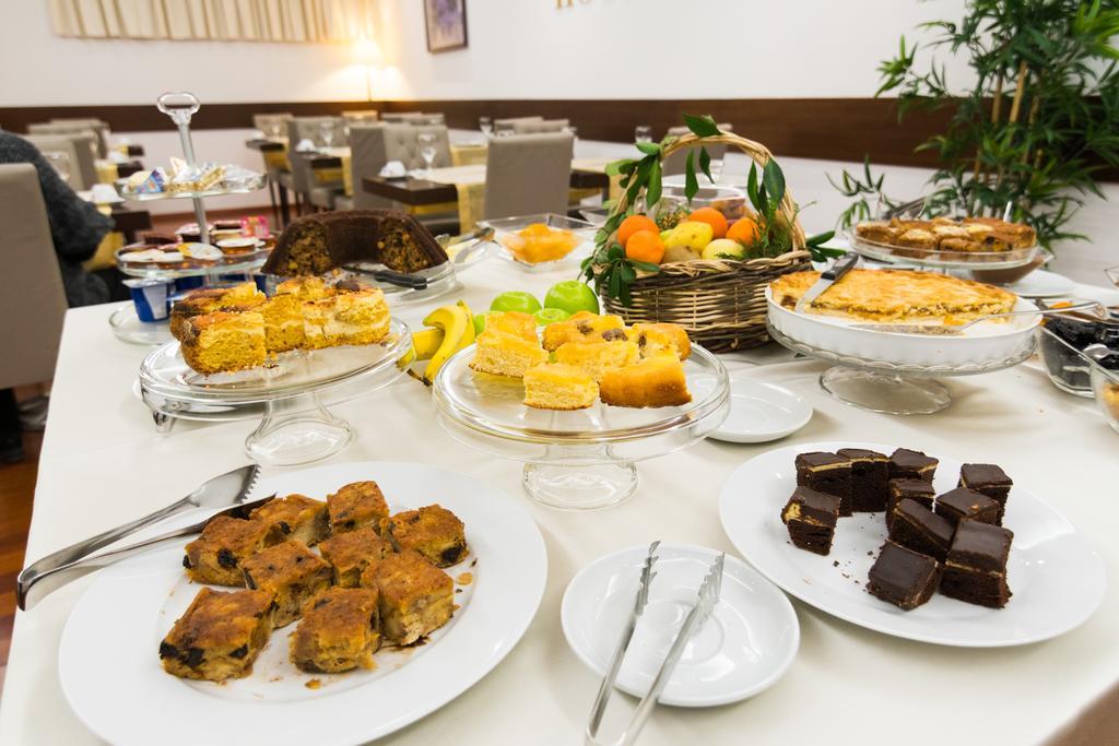 Boutique Hotel Kotoni Тирана Екстериор снимка