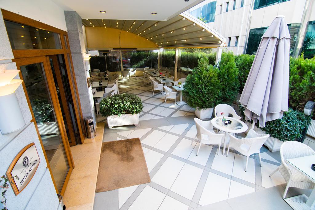 Boutique Hotel Kotoni Тирана Екстериор снимка